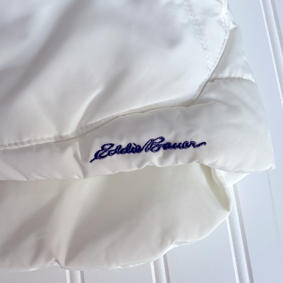 Eddie Bauer puffer vest - Picture 6 of 9